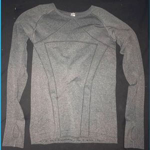 ivivva grey size 14 shirt (size 4 in lululemon)